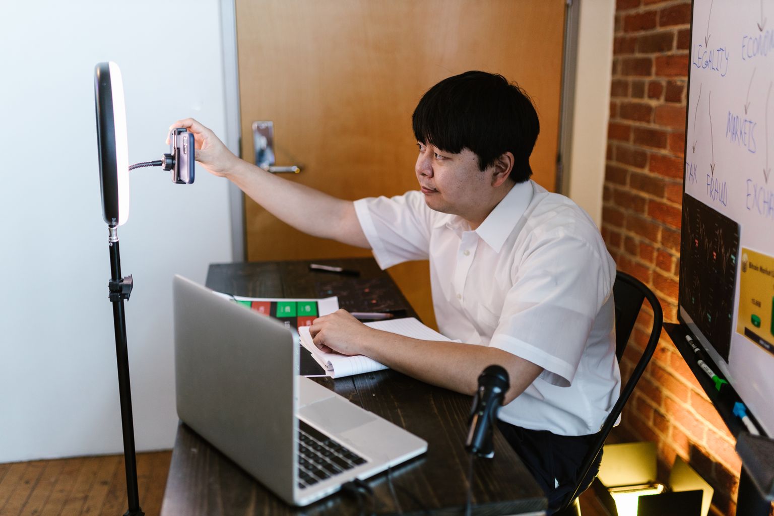 Strategi Scaling Bisnis Online dari Kecil ke Besar