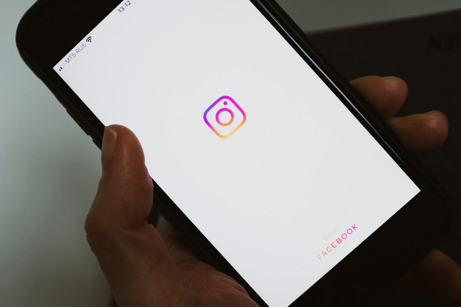 Tips Desain Bio Link yang Profesional dan Eye-Catching