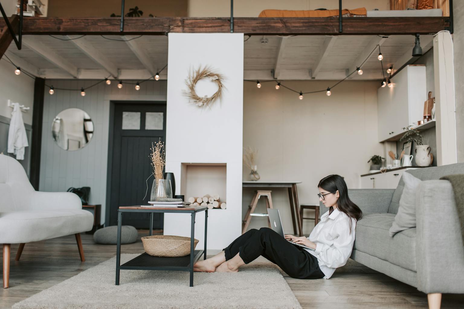 Tips Work from Home yang Produktif dan Seimbang